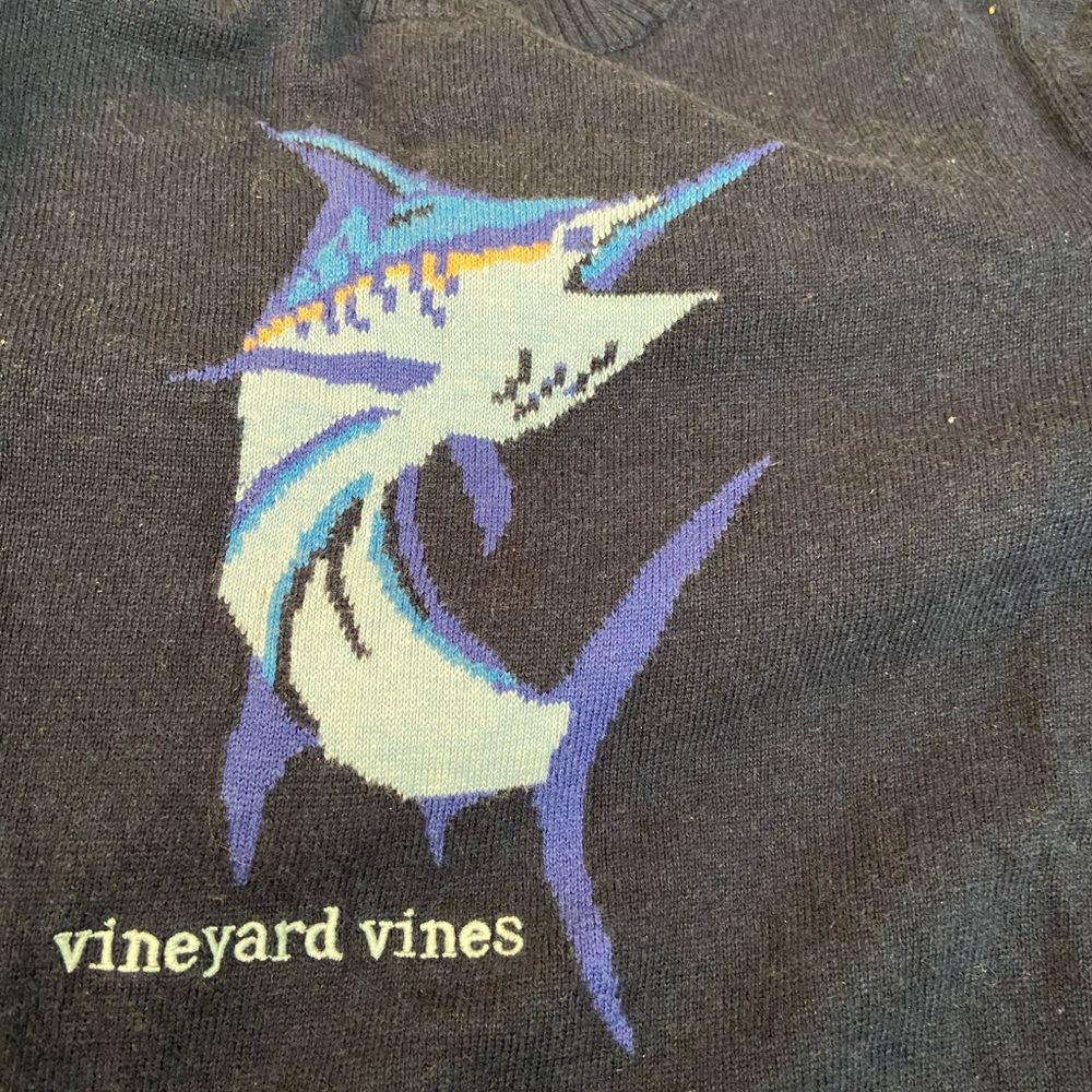 Vineyard Vines sweater